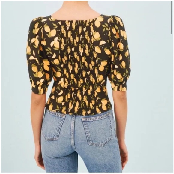REFORMATION Cave Top‎ Lemon Drop Smocked Puff Sleeve Size 4 - Picture 2 of 8